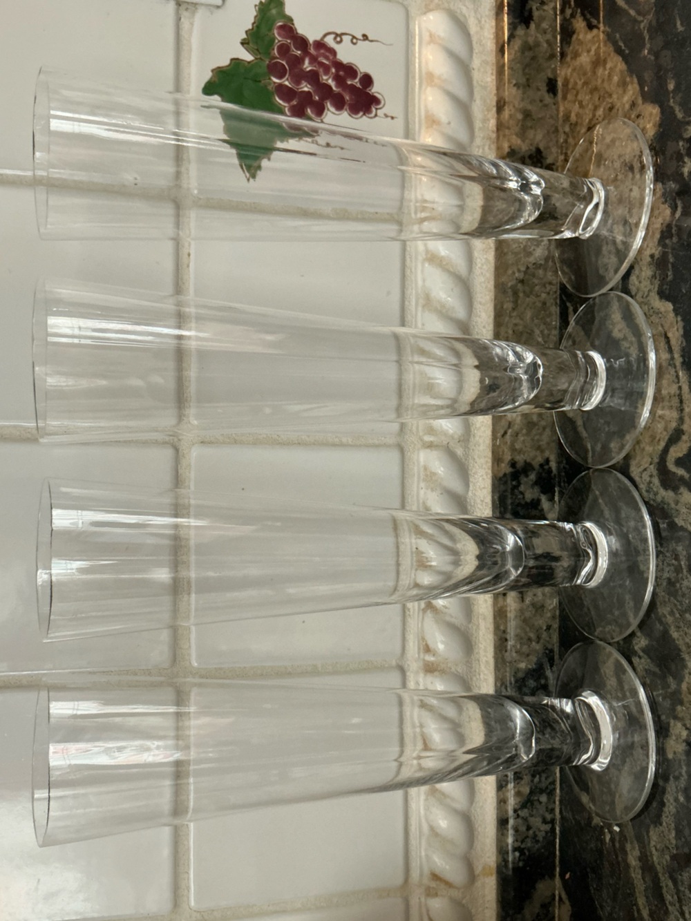 Clear Heart-Shaped Champagne Glasses - Set of 4